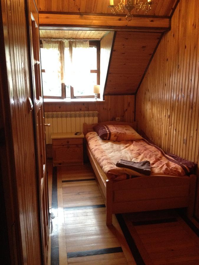 Palac W Czyzowie Szlacheckim Czyzow Szlachecki 外观 照片